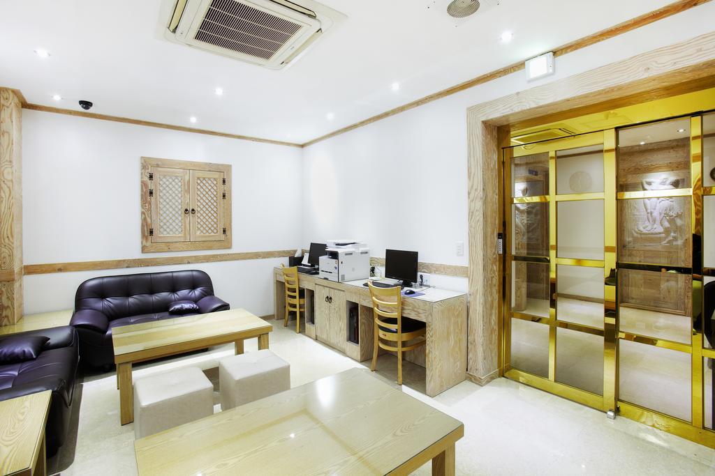 Bell Hotel Hwaseong Экстерьер фото