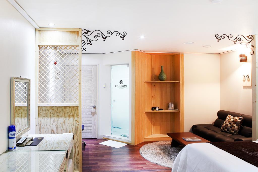 Bell Hotel Hwaseong Экстерьер фото