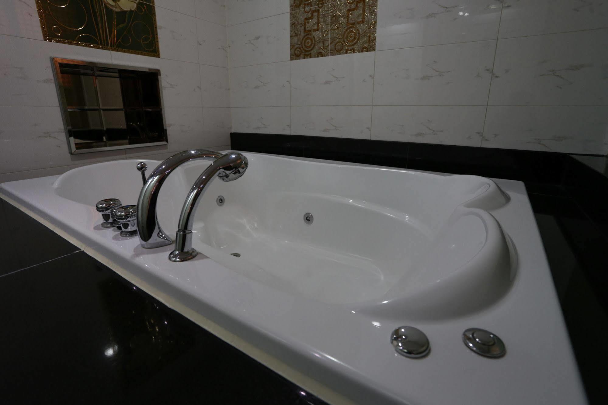 Bell Hotel Hwaseong Экстерьер фото